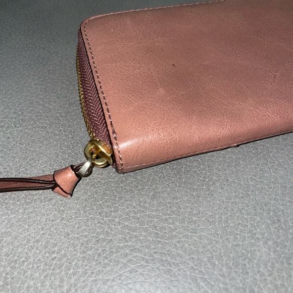 Marc By Marc Jacobs Wallet - Picture 5 of 8